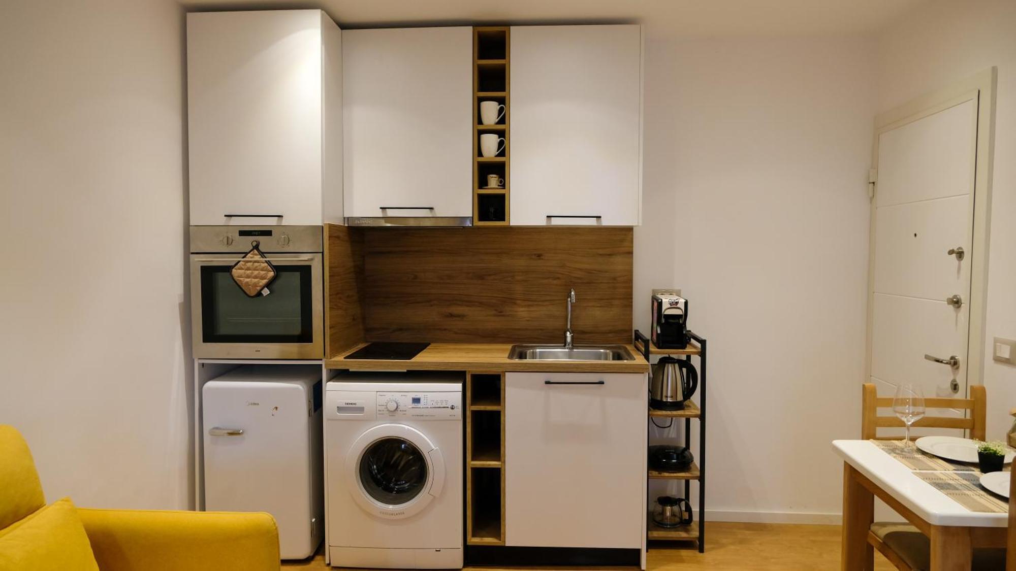 2E Center Apartment Tirana Esterno foto